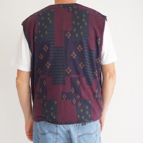 417 by Van Heusen Knit Vest Burgundy Geometric Pattern 90s Eclectic Grandpa XL - Picture 2 of 9